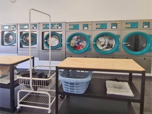Cómo cuidar tu ropa de cama con la lavandería autoservicio de A Lavandeira do Camiño